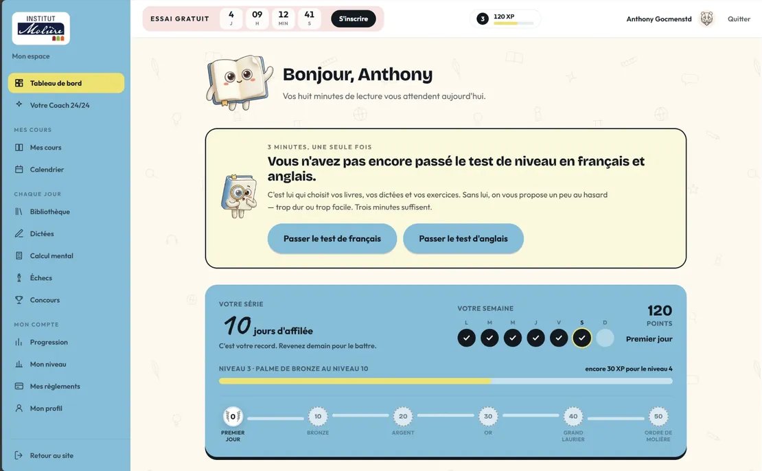 The pupil's dashboard: day streak, week, points, path of titles